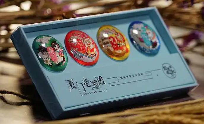 ���ŵط���ɫ��װ���